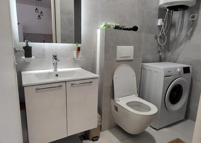 Brandnew Apartament *